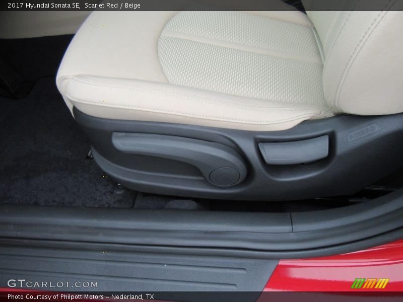 Front Seat of 2017 Sonata SE