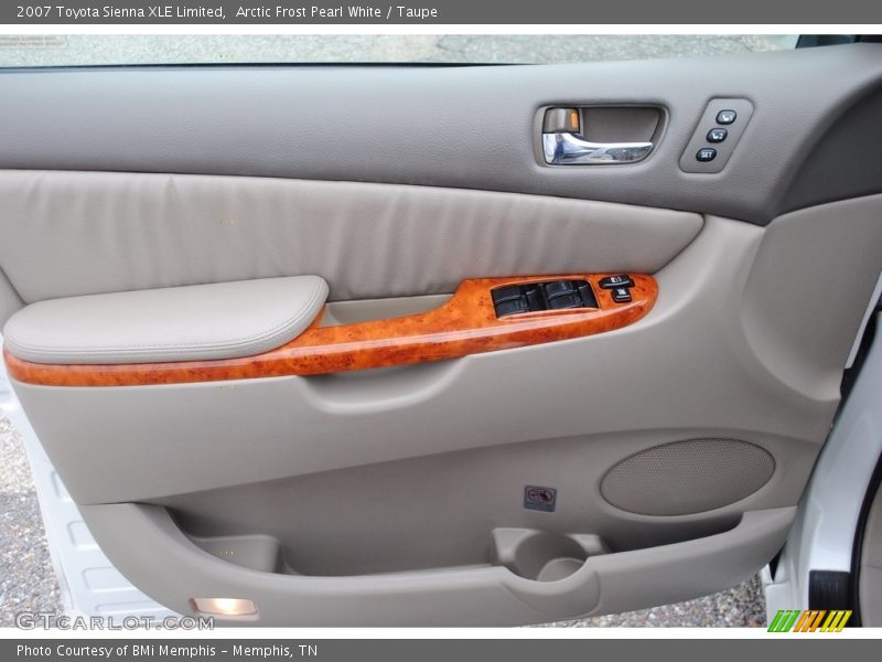 Arctic Frost Pearl White / Taupe 2007 Toyota Sienna XLE Limited