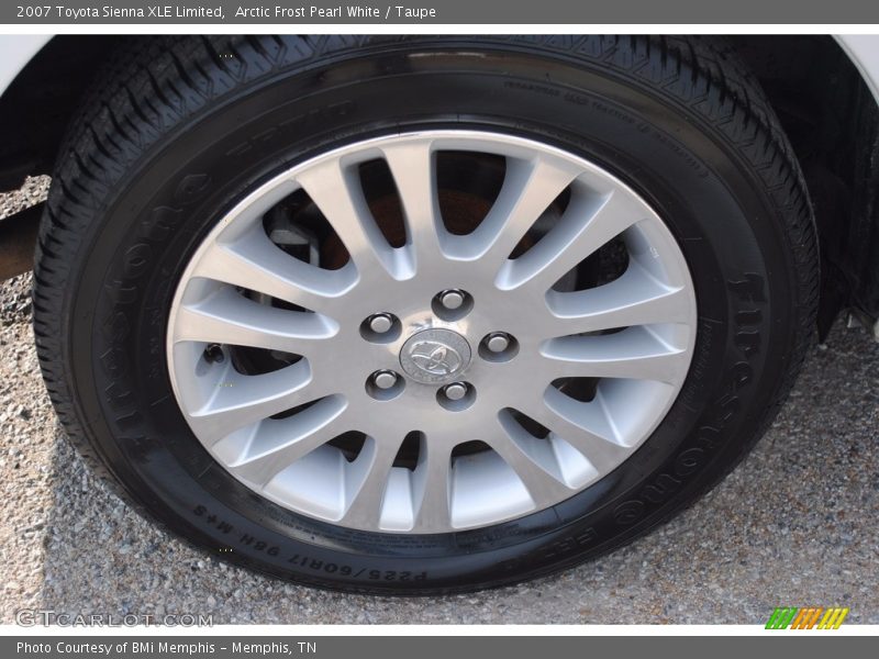 Arctic Frost Pearl White / Taupe 2007 Toyota Sienna XLE Limited