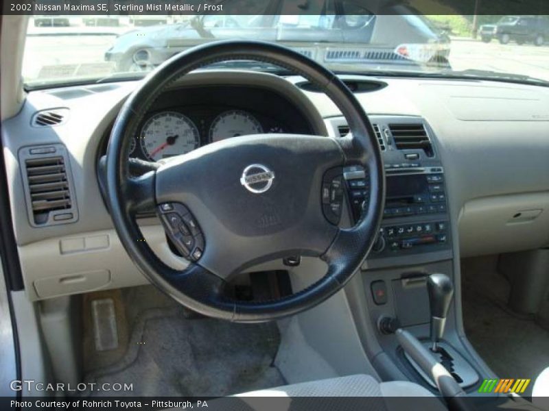 Sterling Mist Metallic / Frost 2002 Nissan Maxima SE