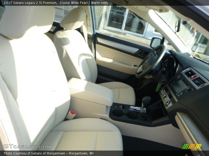 Crystal White Pearl / Warm Ivory 2017 Subaru Legacy 2.5i Premium