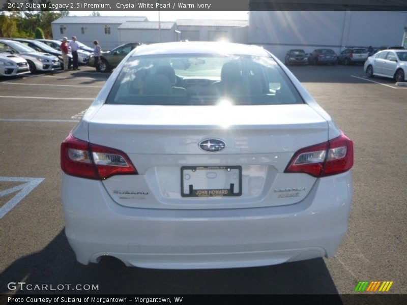Crystal White Pearl / Warm Ivory 2017 Subaru Legacy 2.5i Premium