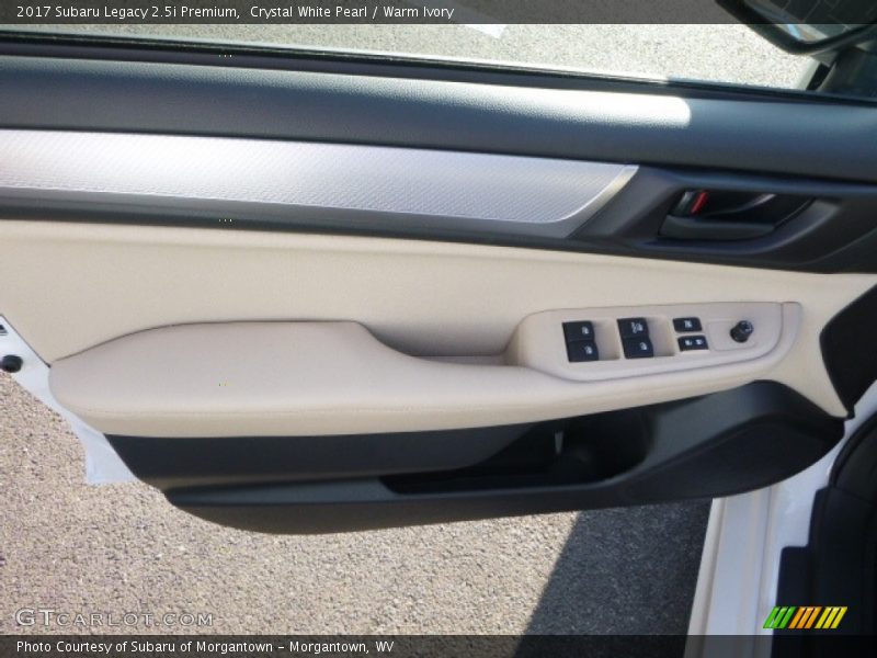 Crystal White Pearl / Warm Ivory 2017 Subaru Legacy 2.5i Premium