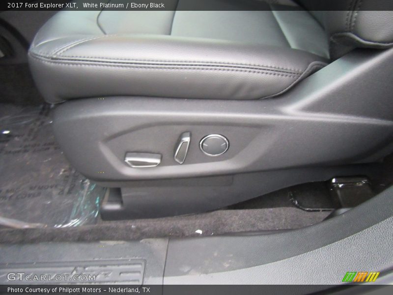 White Platinum / Ebony Black 2017 Ford Explorer XLT