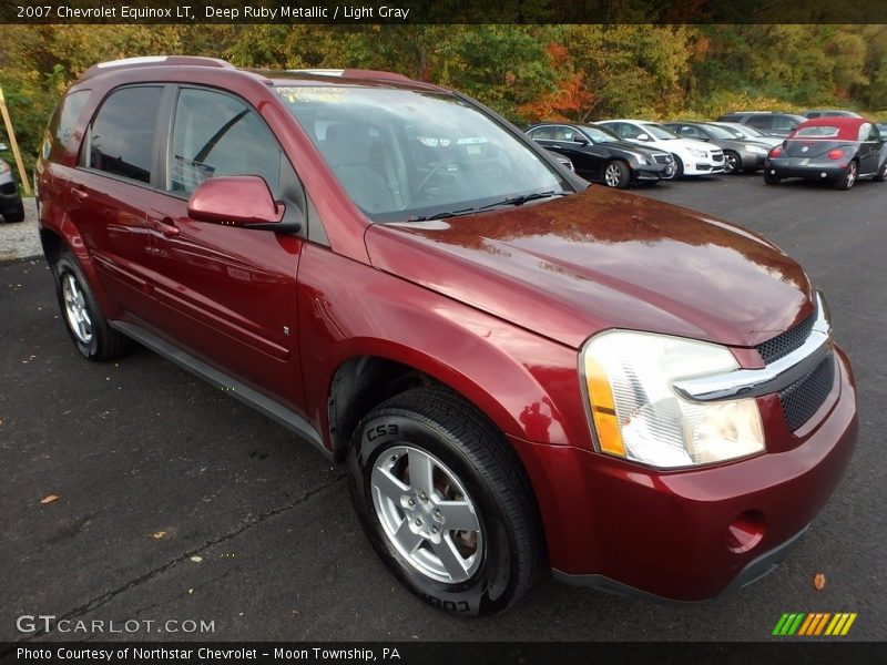 Front 3/4 View of 2007 Equinox LT