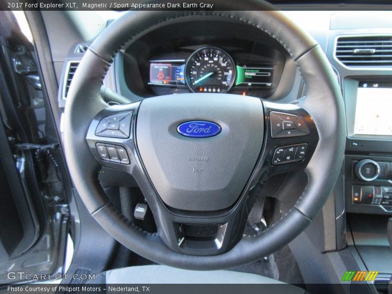 Magnetic / Sport Appearance Dark Earth Gray 2017 Ford Explorer XLT