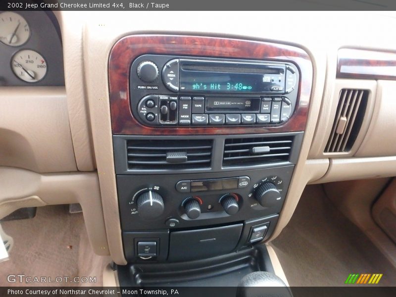 Black / Taupe 2002 Jeep Grand Cherokee Limited 4x4