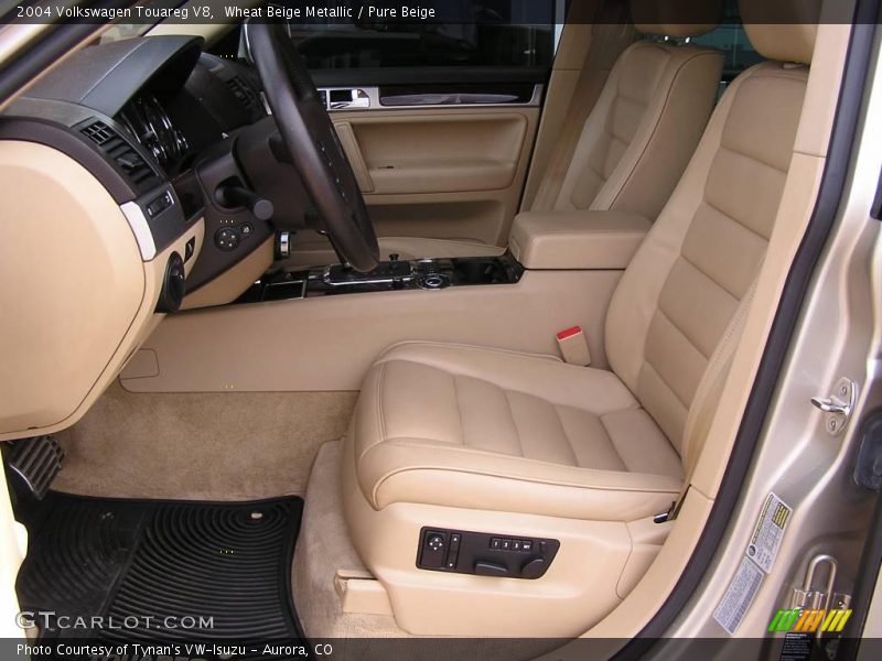 Wheat Beige Metallic / Pure Beige 2004 Volkswagen Touareg V8