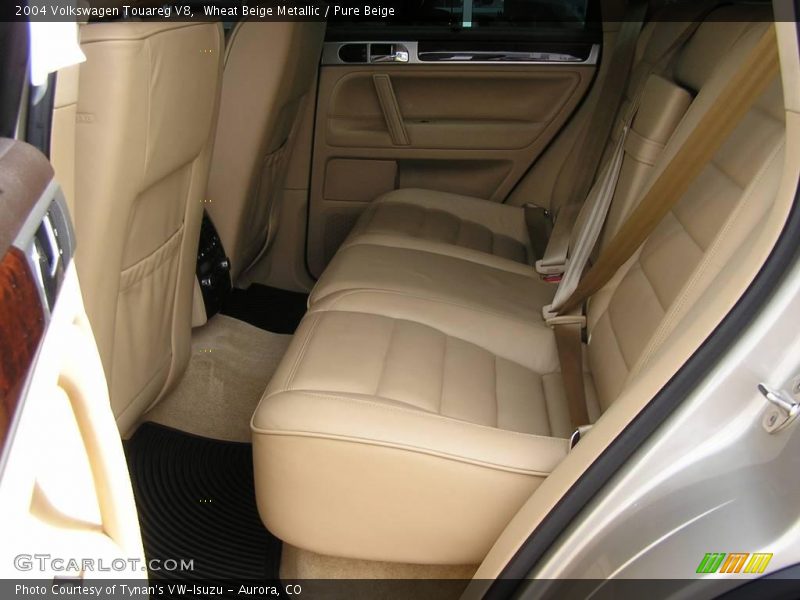 Wheat Beige Metallic / Pure Beige 2004 Volkswagen Touareg V8
