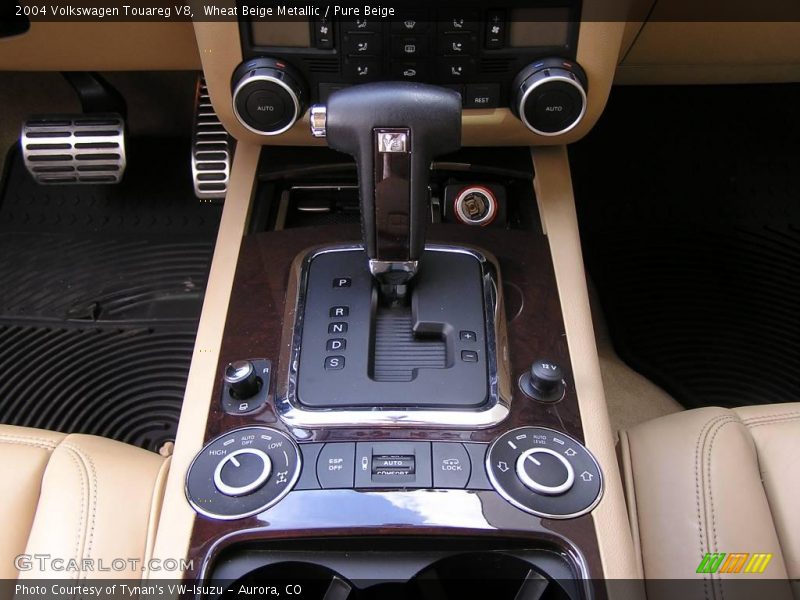Wheat Beige Metallic / Pure Beige 2004 Volkswagen Touareg V8