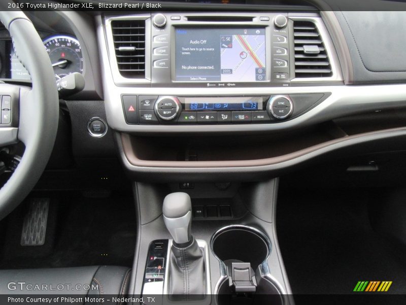 Blizzard Pearl / Black 2016 Toyota Highlander XLE