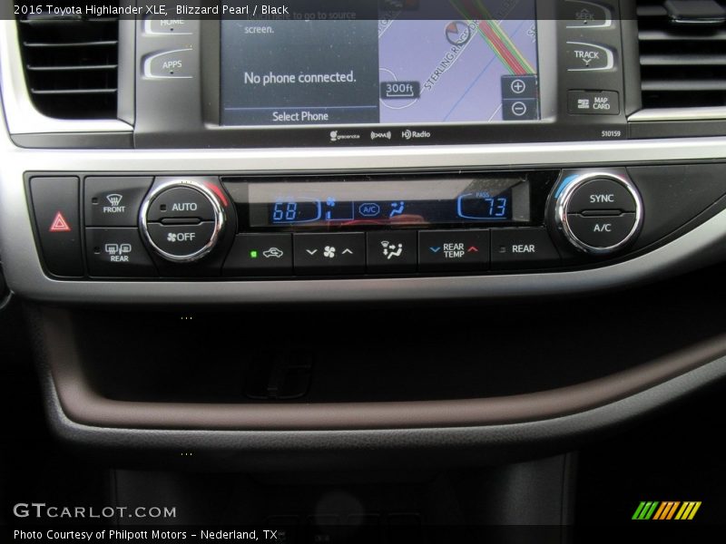 Blizzard Pearl / Black 2016 Toyota Highlander XLE