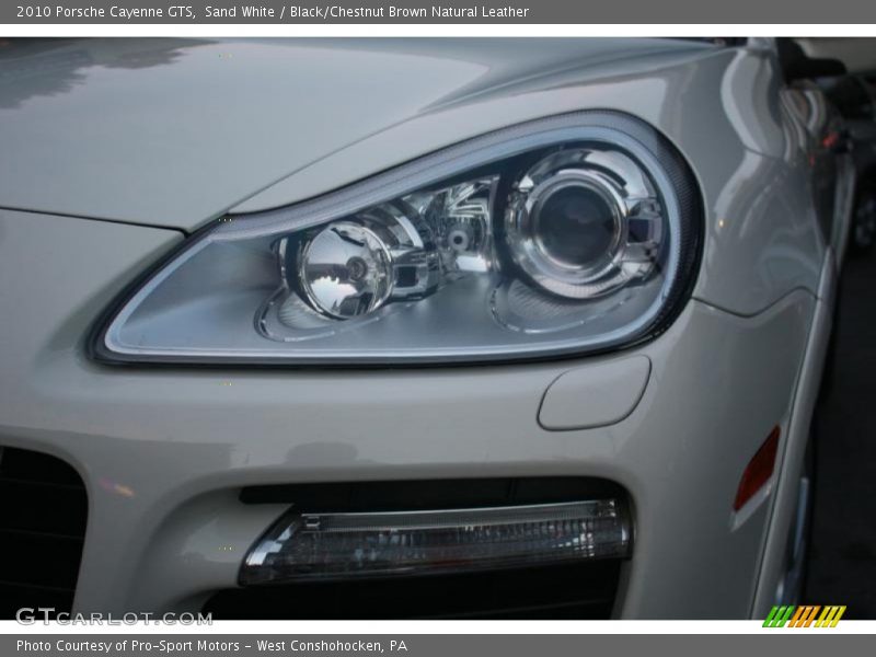 Sand White / Black/Chestnut Brown Natural Leather 2010 Porsche Cayenne GTS