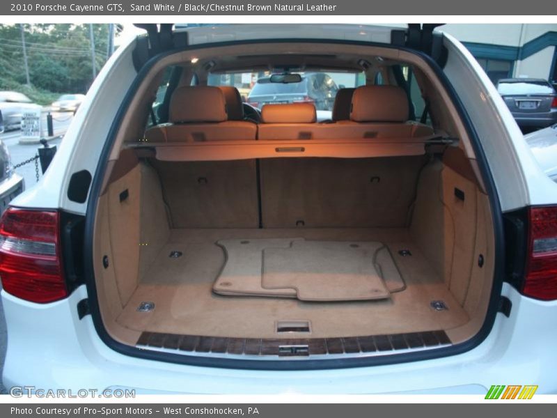 Sand White / Black/Chestnut Brown Natural Leather 2010 Porsche Cayenne GTS