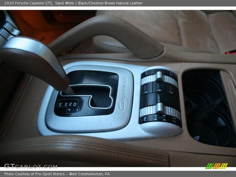 Sand White / Black/Chestnut Brown Natural Leather 2010 Porsche Cayenne GTS