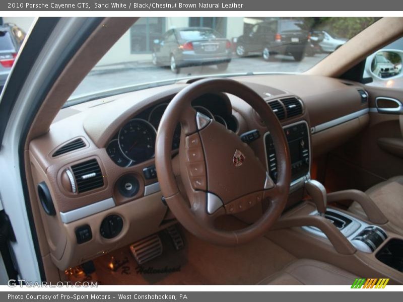 Sand White / Black/Chestnut Brown Natural Leather 2010 Porsche Cayenne GTS