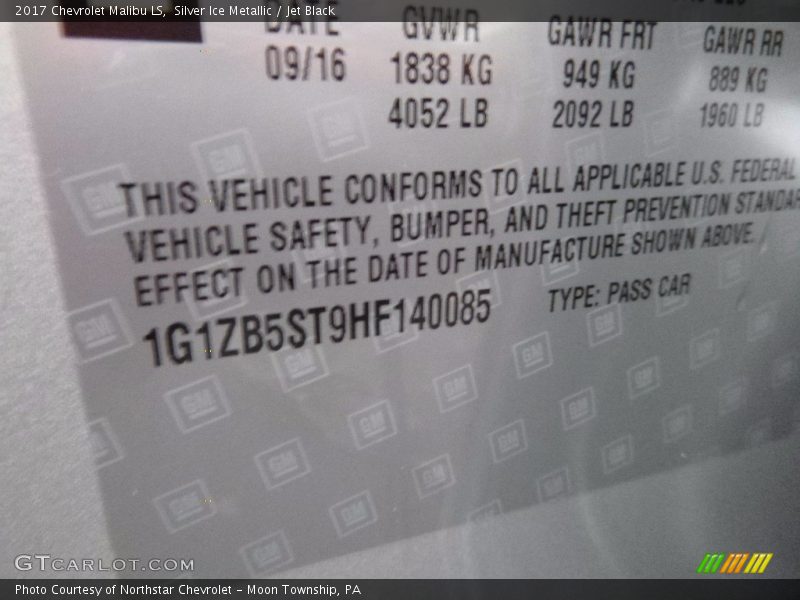 Silver Ice Metallic / Jet Black 2017 Chevrolet Malibu LS