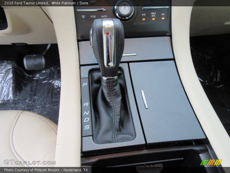 White Platinum / Dune 2016 Ford Taurus Limited