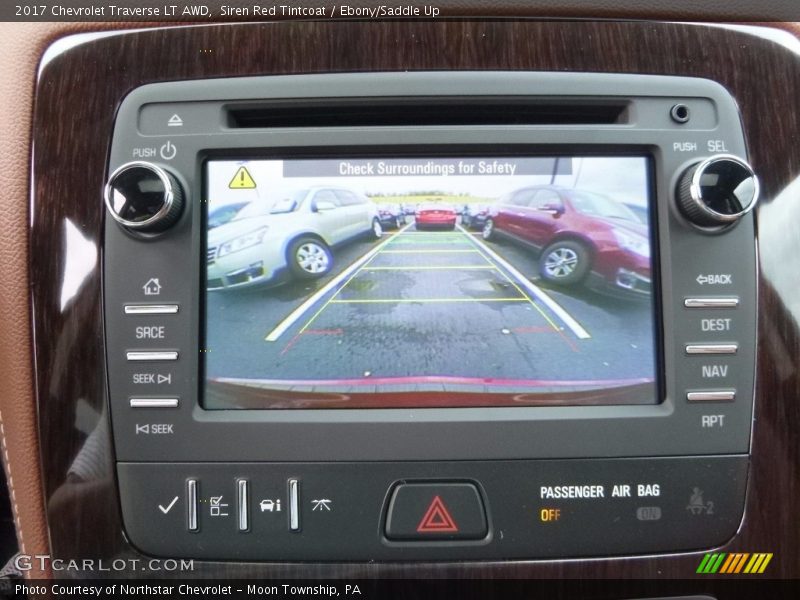 Siren Red Tintcoat / Ebony/Saddle Up 2017 Chevrolet Traverse LT AWD