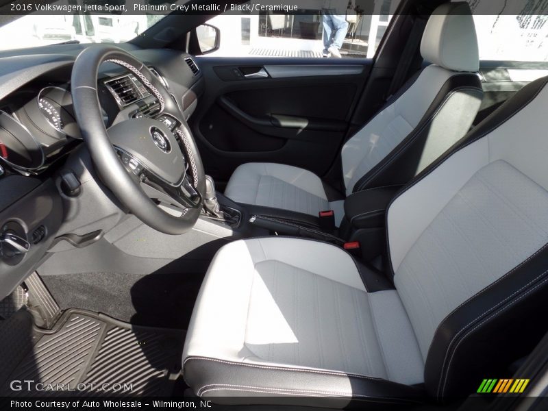 Platinum Grey Metallic / Black/Ceramique 2016 Volkswagen Jetta Sport