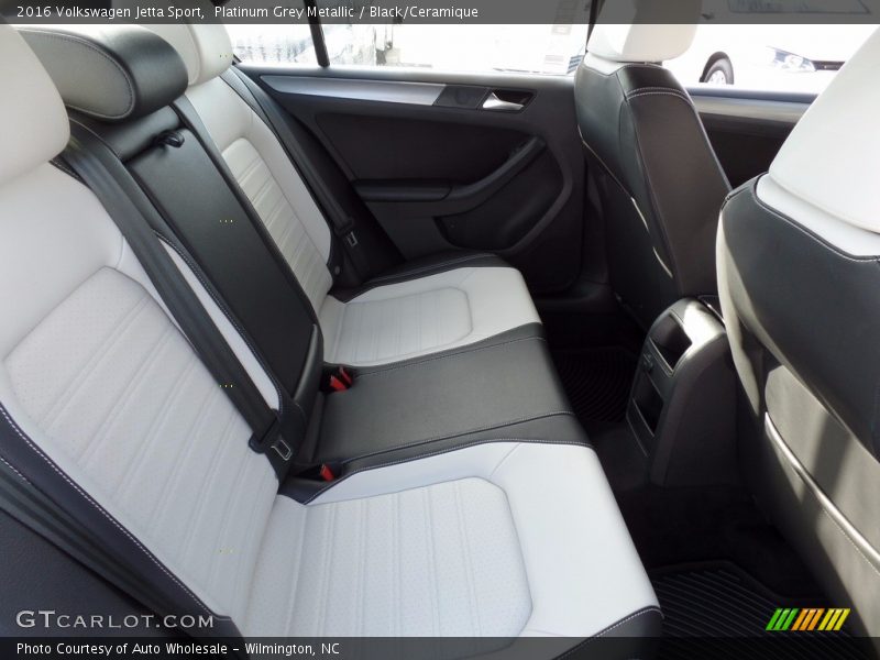 Platinum Grey Metallic / Black/Ceramique 2016 Volkswagen Jetta Sport