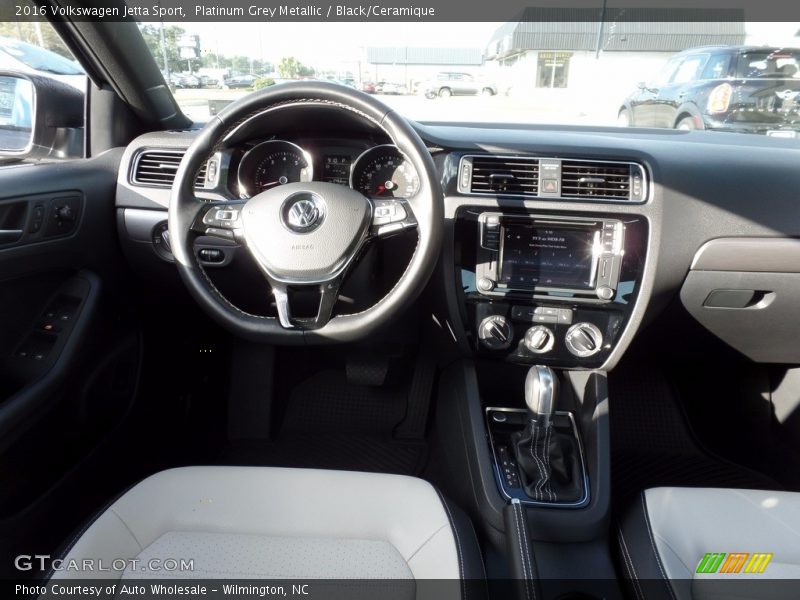 Platinum Grey Metallic / Black/Ceramique 2016 Volkswagen Jetta Sport