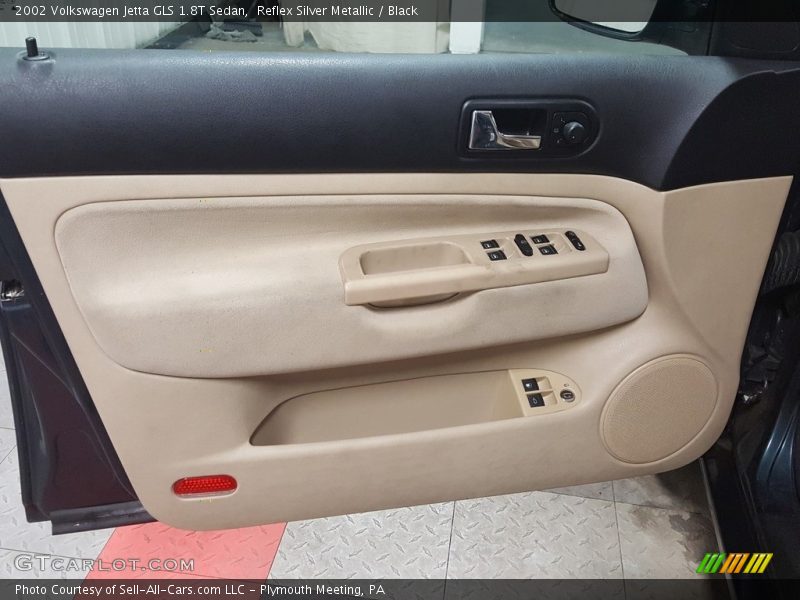Reflex Silver Metallic / Black 2002 Volkswagen Jetta GLS 1.8T Sedan