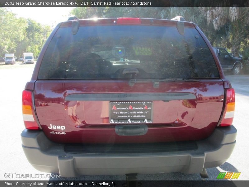 Dark Garnet Red Pearlcoat / Sandstone 2002 Jeep Grand Cherokee Laredo 4x4