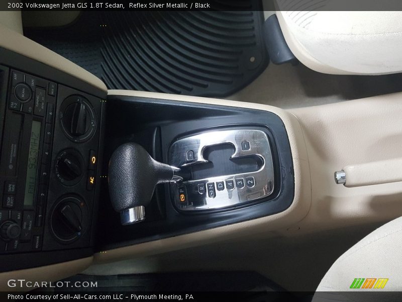 Reflex Silver Metallic / Black 2002 Volkswagen Jetta GLS 1.8T Sedan