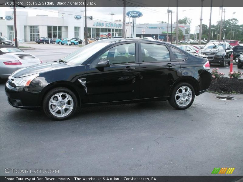 Black / Charcoal Black 2008 Ford Focus SES Sedan