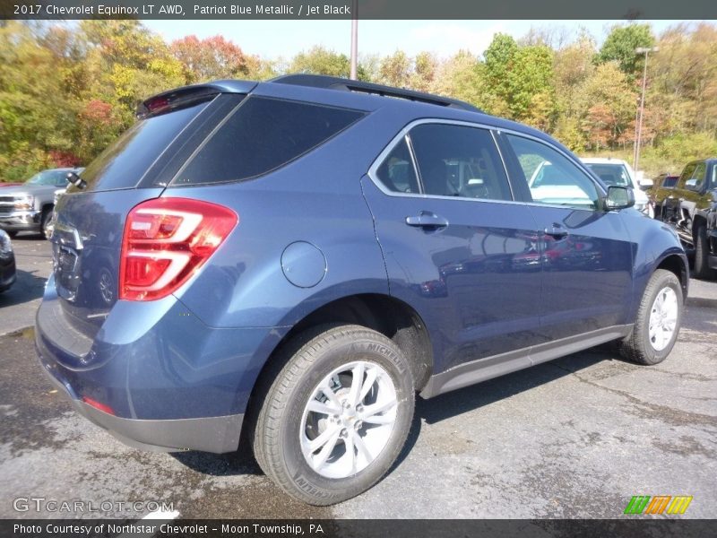 Patriot Blue Metallic / Jet Black 2017 Chevrolet Equinox LT AWD