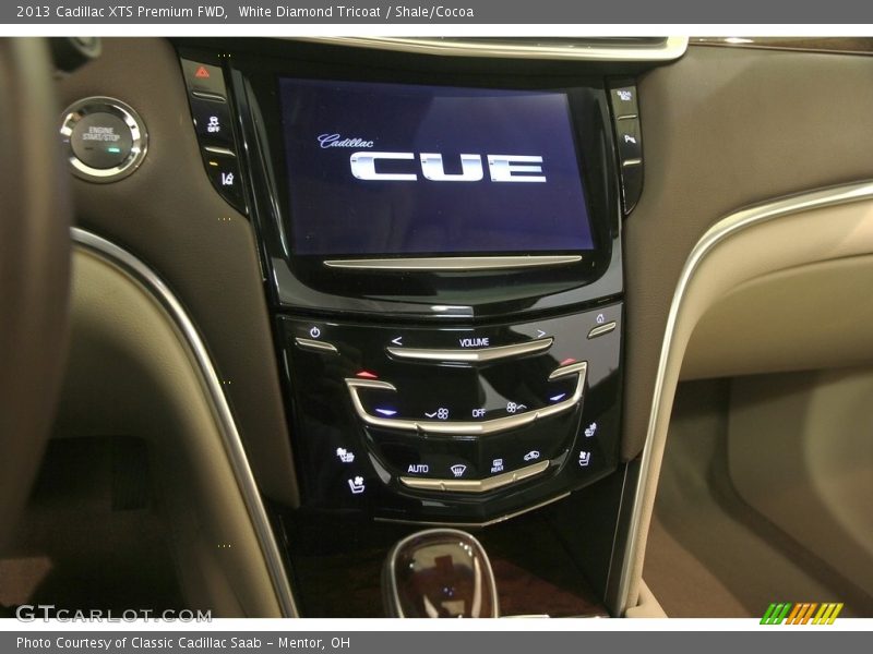 White Diamond Tricoat / Shale/Cocoa 2013 Cadillac XTS Premium FWD