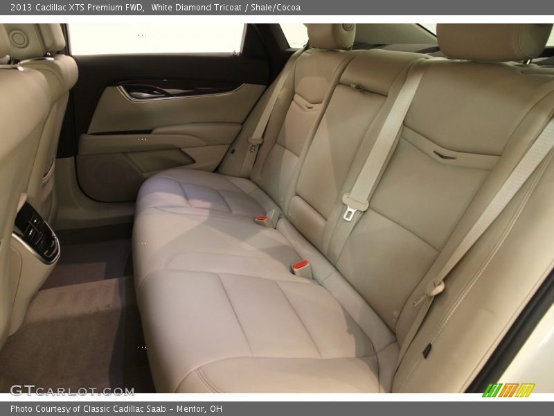 White Diamond Tricoat / Shale/Cocoa 2013 Cadillac XTS Premium FWD