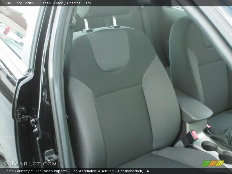 Black / Charcoal Black 2008 Ford Focus SES Sedan