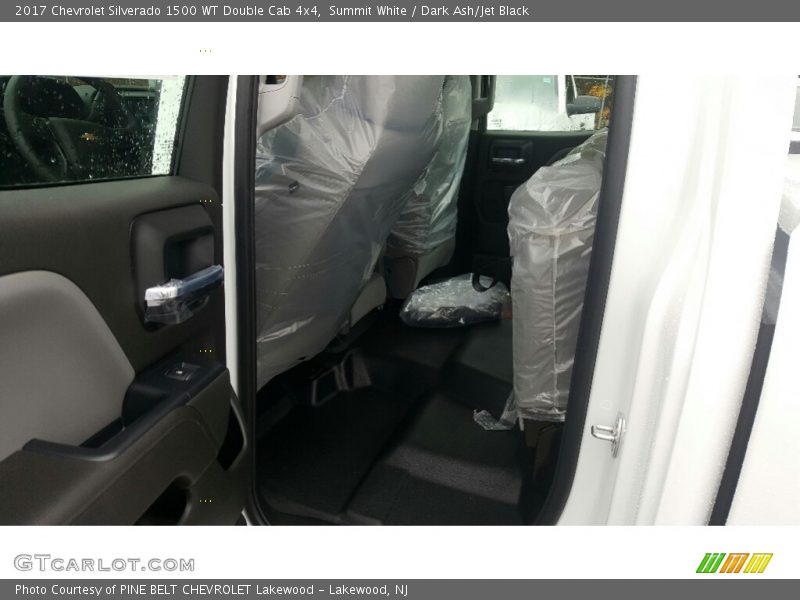 Summit White / Dark Ash/Jet Black 2017 Chevrolet Silverado 1500 WT Double Cab 4x4