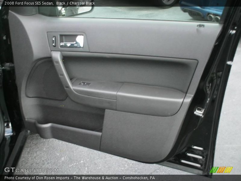 Black / Charcoal Black 2008 Ford Focus SES Sedan
