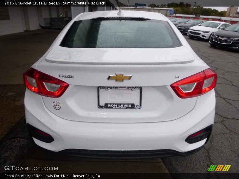 Summit White / Jet Black 2016 Chevrolet Cruze LT Sedan