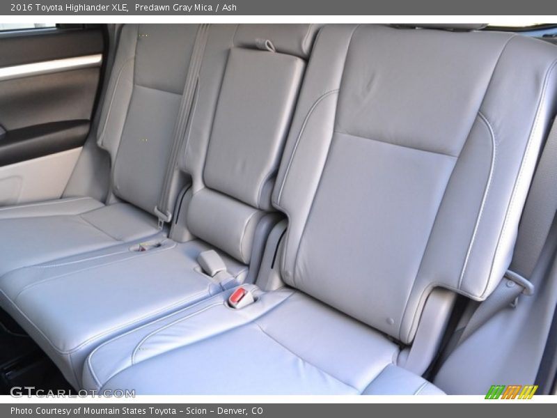 Predawn Gray Mica / Ash 2016 Toyota Highlander XLE