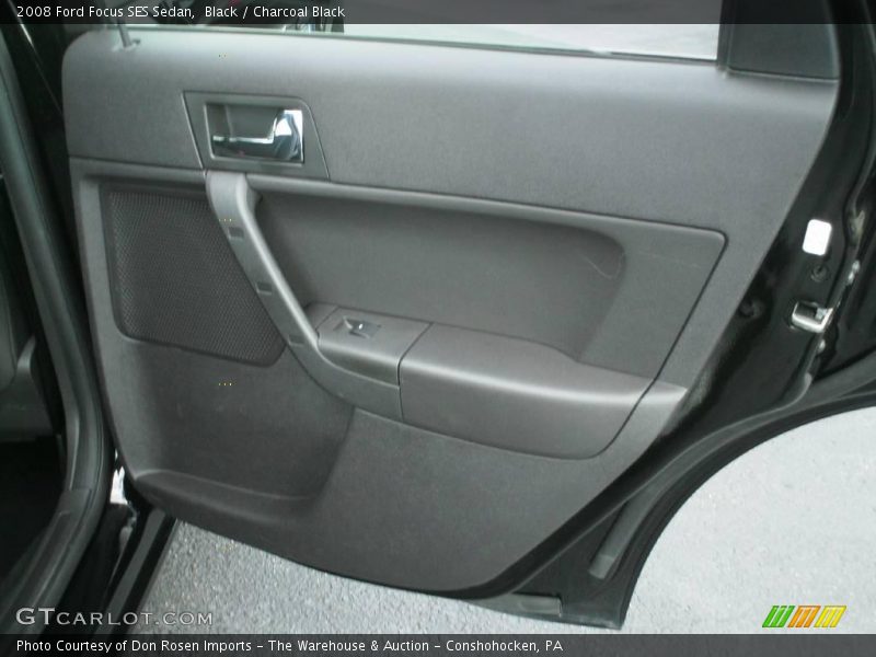 Black / Charcoal Black 2008 Ford Focus SES Sedan