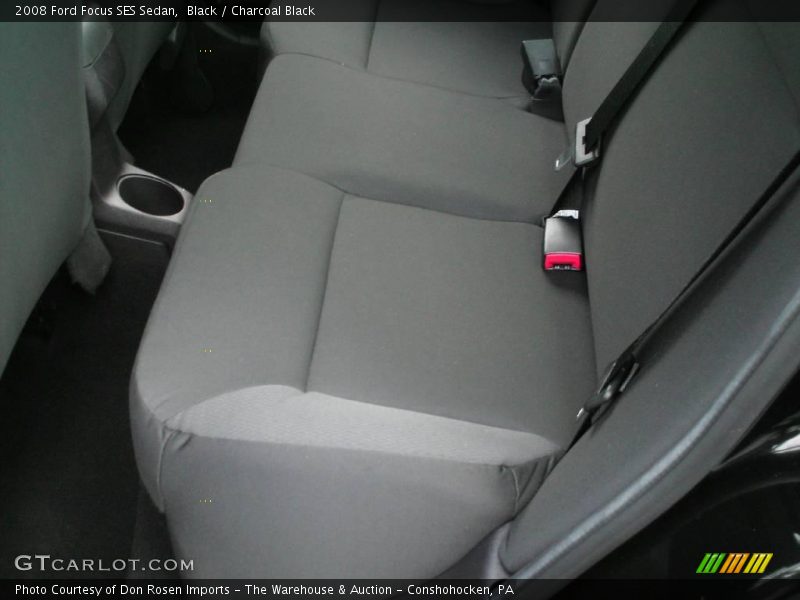 Black / Charcoal Black 2008 Ford Focus SES Sedan