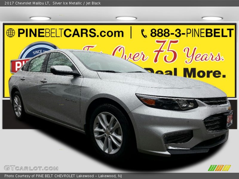 Silver Ice Metallic / Jet Black 2017 Chevrolet Malibu LT