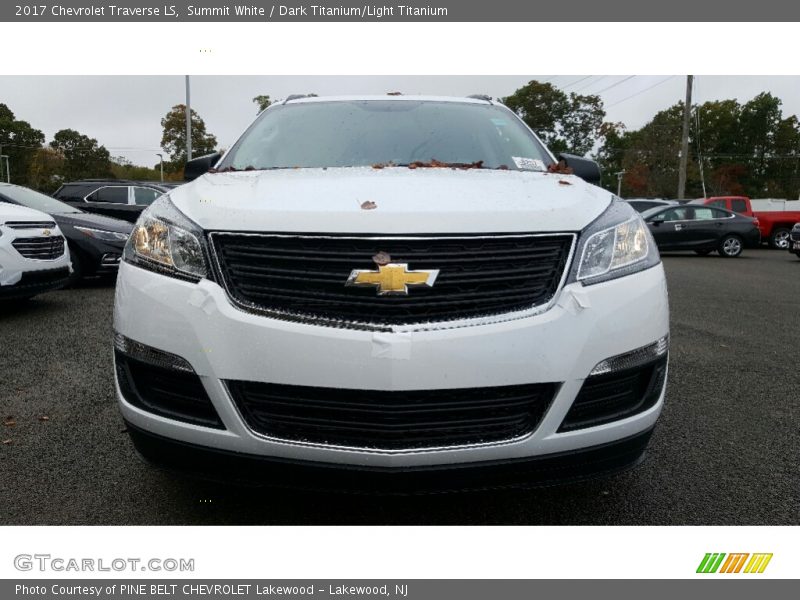 Summit White / Dark Titanium/Light Titanium 2017 Chevrolet Traverse LS