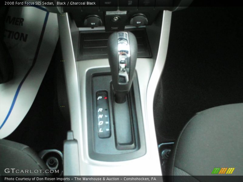 Black / Charcoal Black 2008 Ford Focus SES Sedan