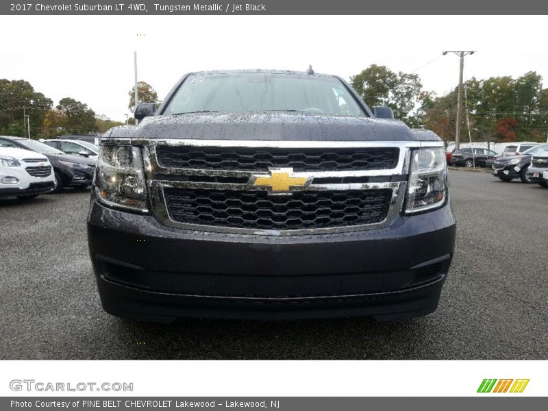 Tungsten Metallic / Jet Black 2017 Chevrolet Suburban LT 4WD