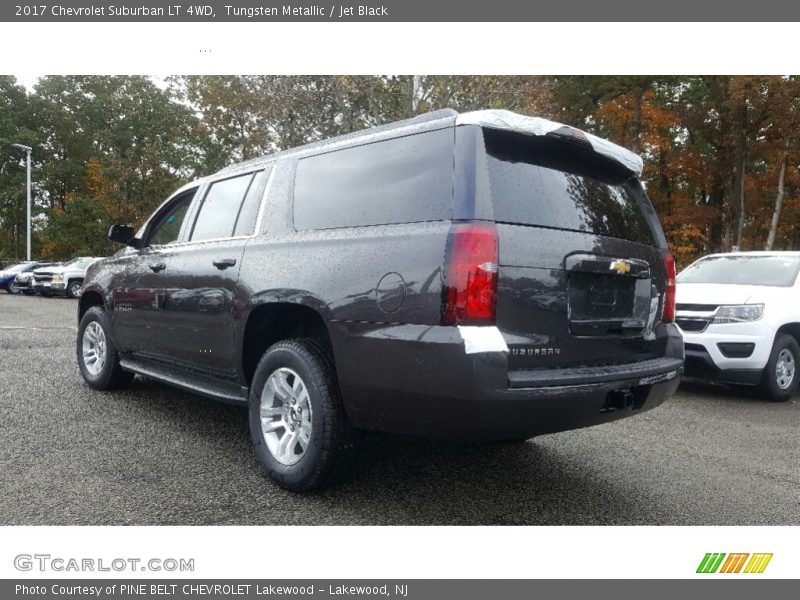 Tungsten Metallic / Jet Black 2017 Chevrolet Suburban LT 4WD