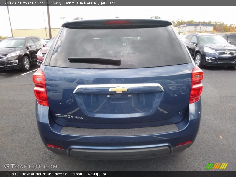 Patriot Blue Metallic / Jet Black 2017 Chevrolet Equinox LT AWD