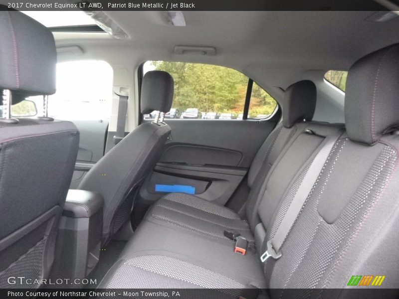 Patriot Blue Metallic / Jet Black 2017 Chevrolet Equinox LT AWD