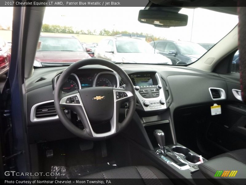 Patriot Blue Metallic / Jet Black 2017 Chevrolet Equinox LT AWD