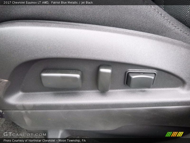 Patriot Blue Metallic / Jet Black 2017 Chevrolet Equinox LT AWD