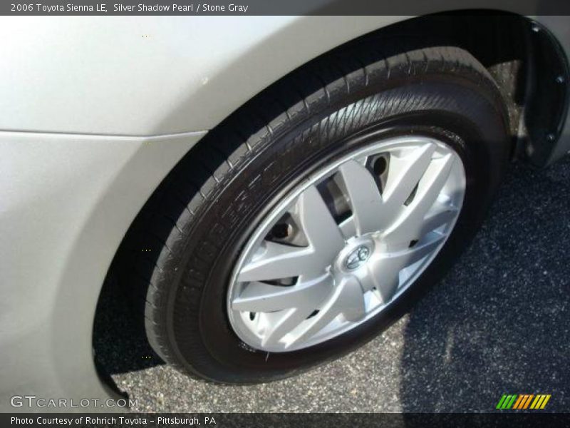 Silver Shadow Pearl / Stone Gray 2006 Toyota Sienna LE